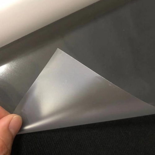 深圳tpu防水透氣膜廠(chǎng)家價(jià)格通常在格拉辛紙的一側(cè)或雙側(cè)涂有硅